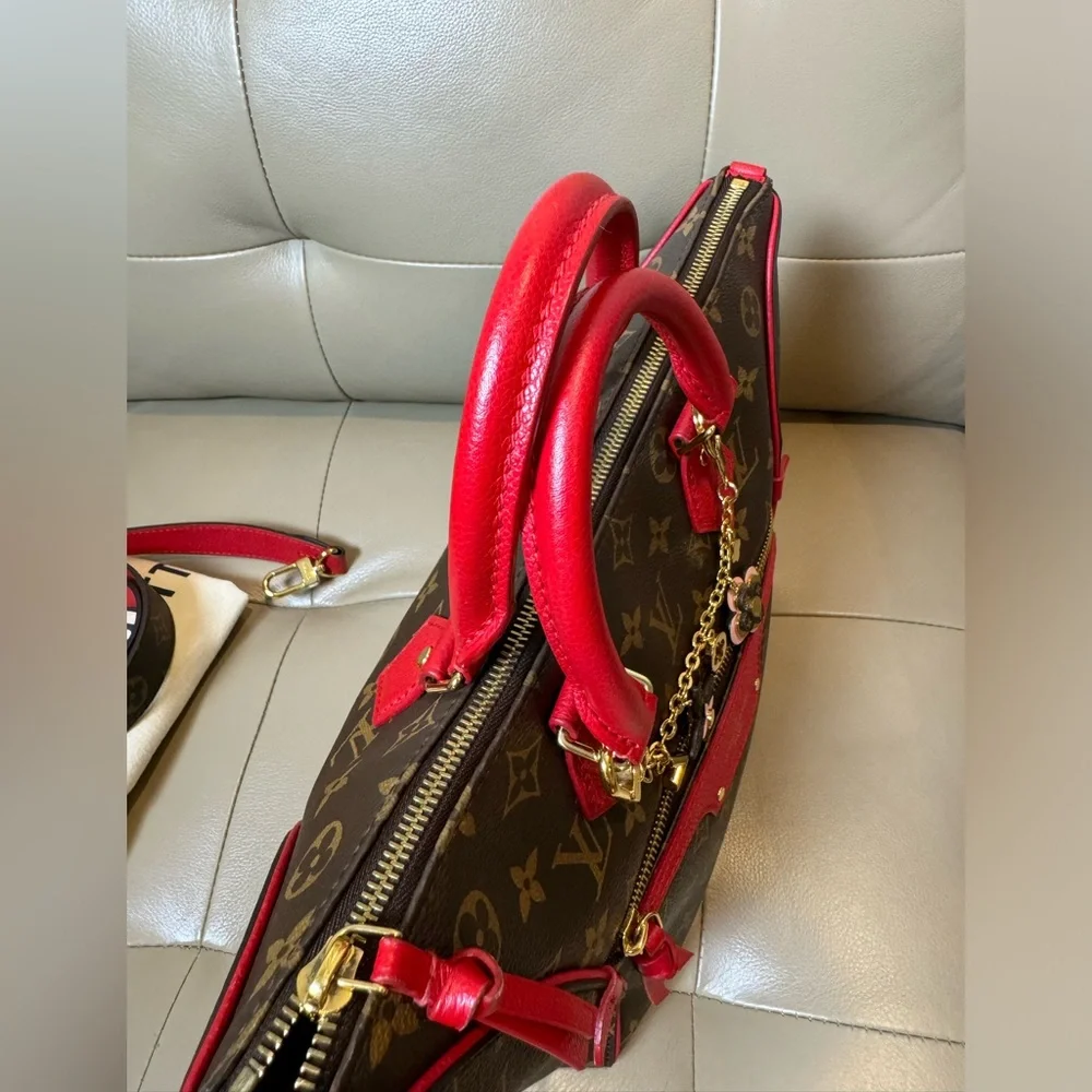 Louis Vuitton Tournelle PM Monogram - Picture 9 of 15